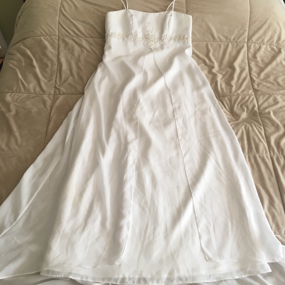 GUC St Tropez David’s Bridal wedding dress